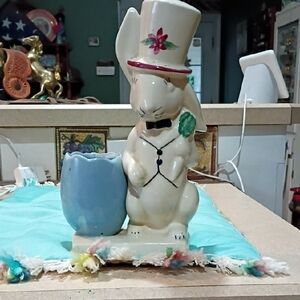 Vintage Morton Pottery Bunny Vase